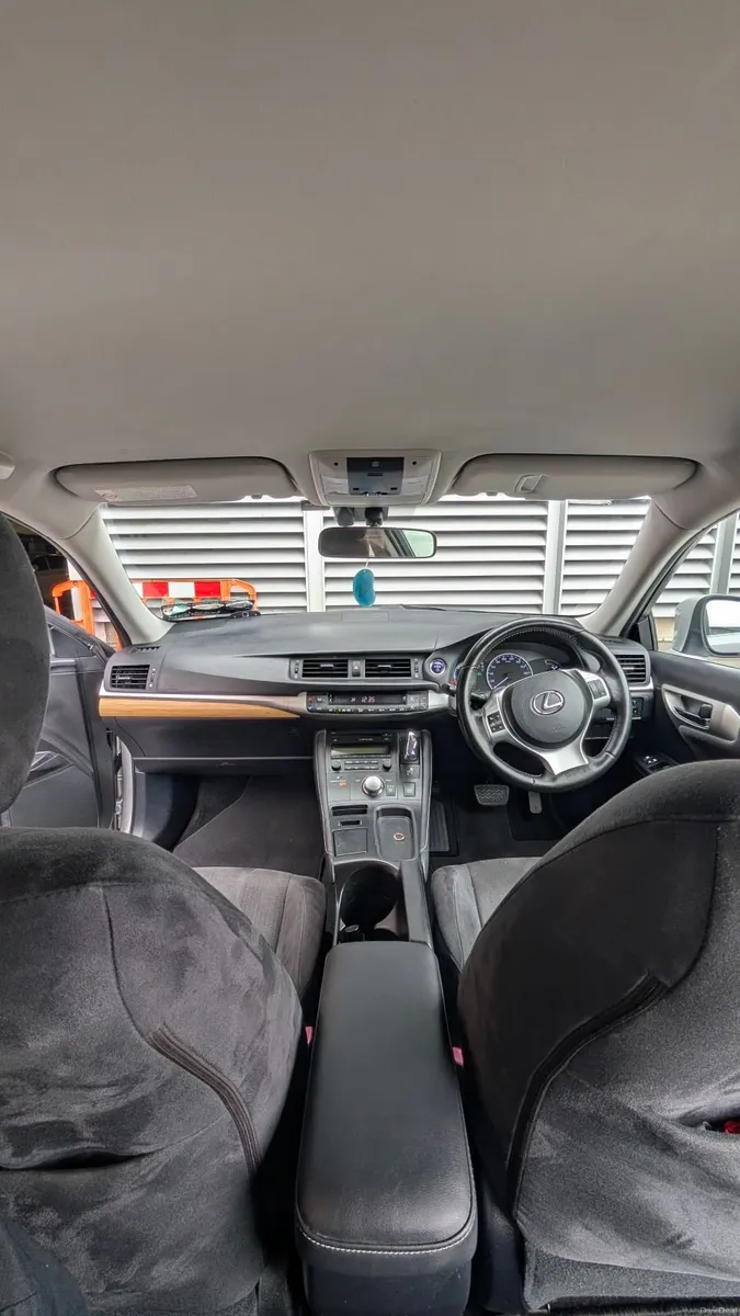 2013 Lexus CT 200H Fresh NCT + Tax - Image 2