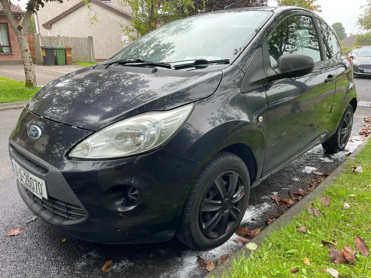 Ford KA 2010 - Image 2