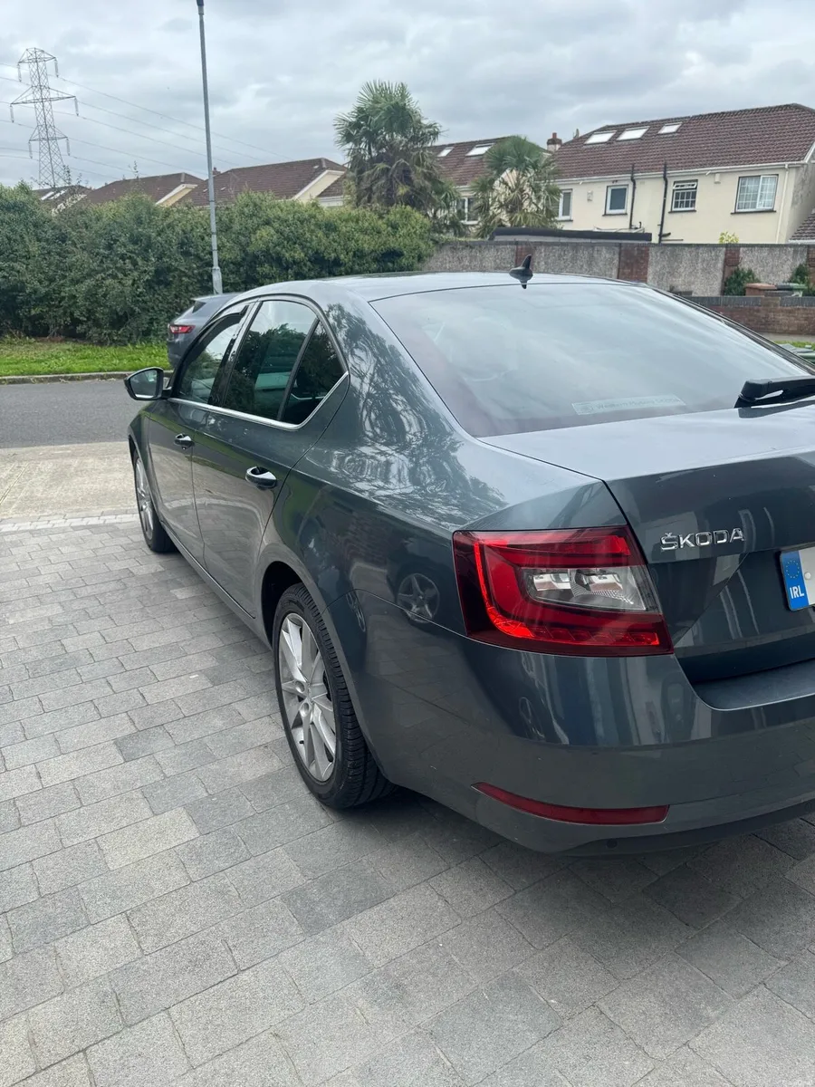 Skoda Octavia 2018 - Image 3