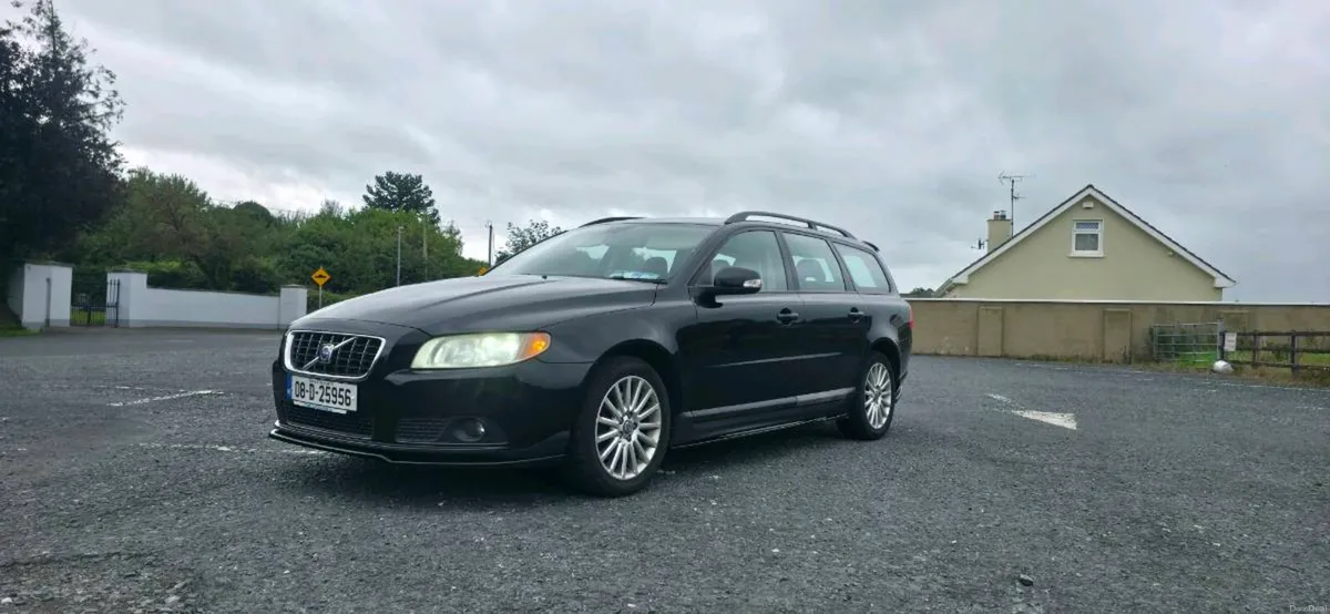 2008 Volvo V70 2.5T III - Image 4