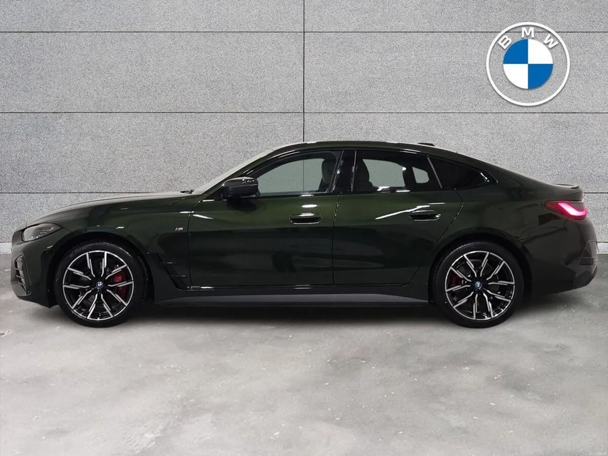 BMW i4 eDrive35 M Sport - Image 3