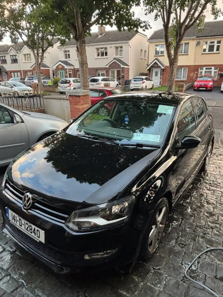 Volkswagen polo 2014 low km - Image 2