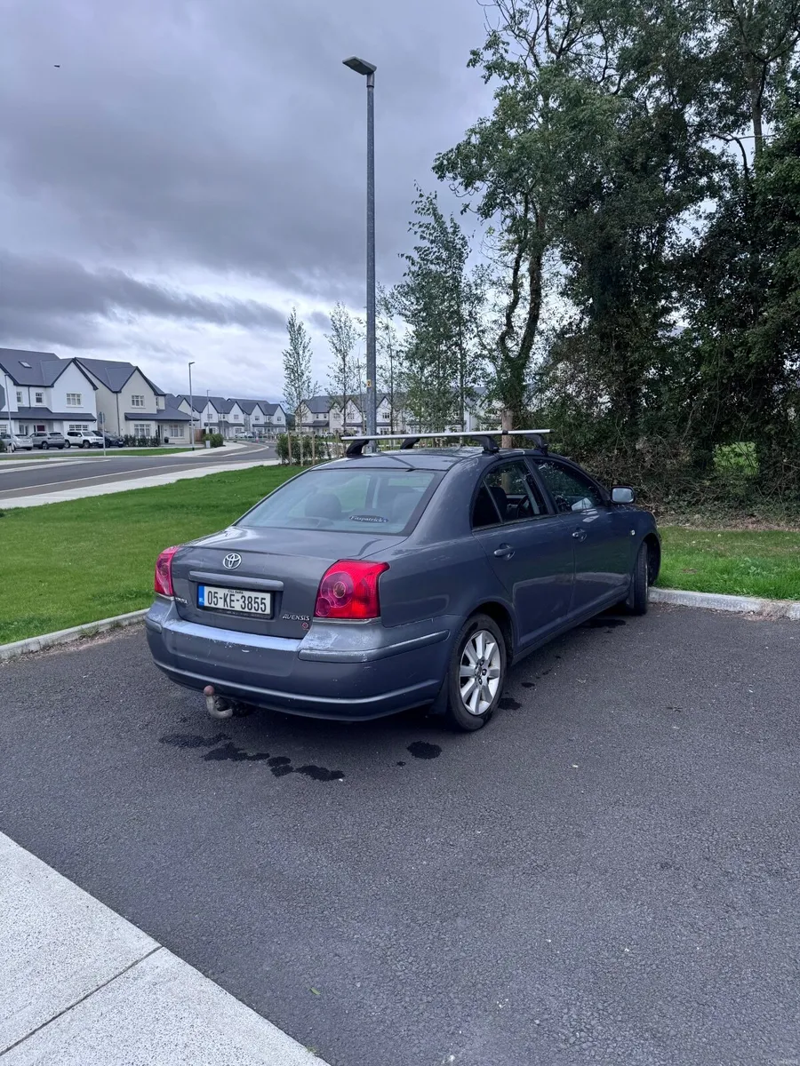 Toyota Avensis 2005 - Image 5