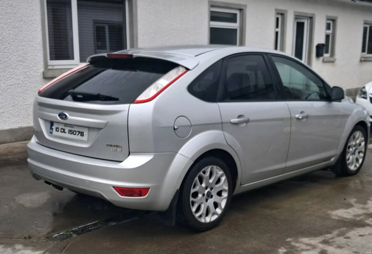Ford Focus (Read Description) - Image 3