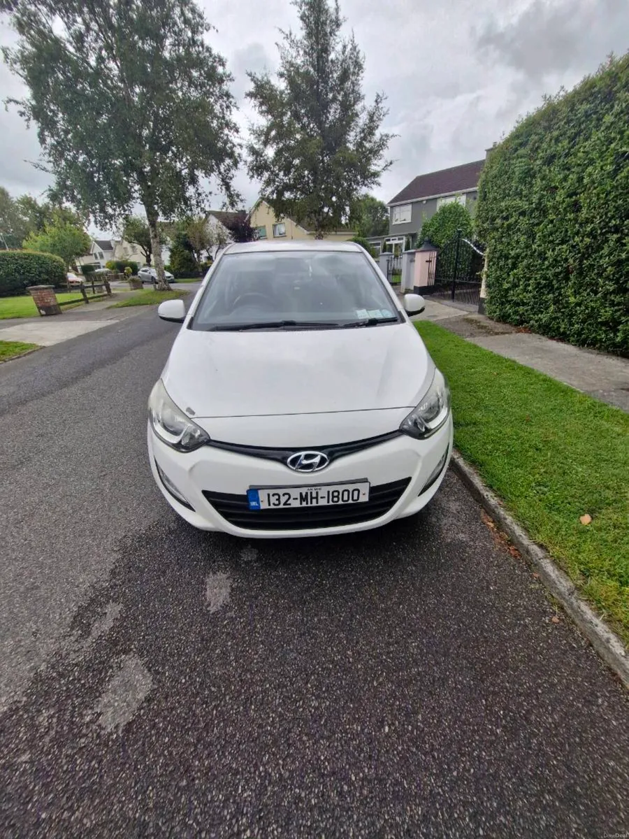 Car - Image 1