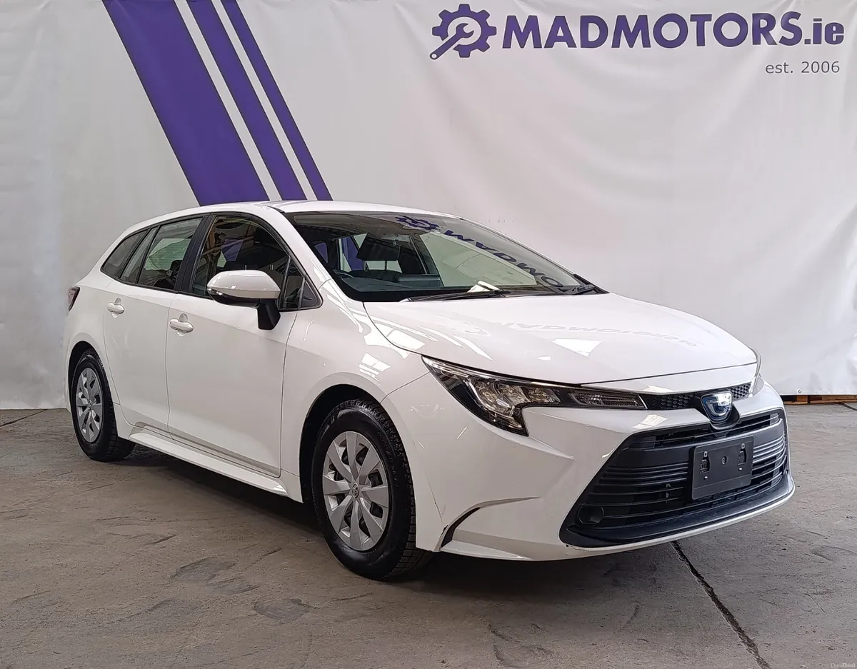 2023 (2yr Warranty) 1.8 Petrol Hybrid Automatic - Image 1