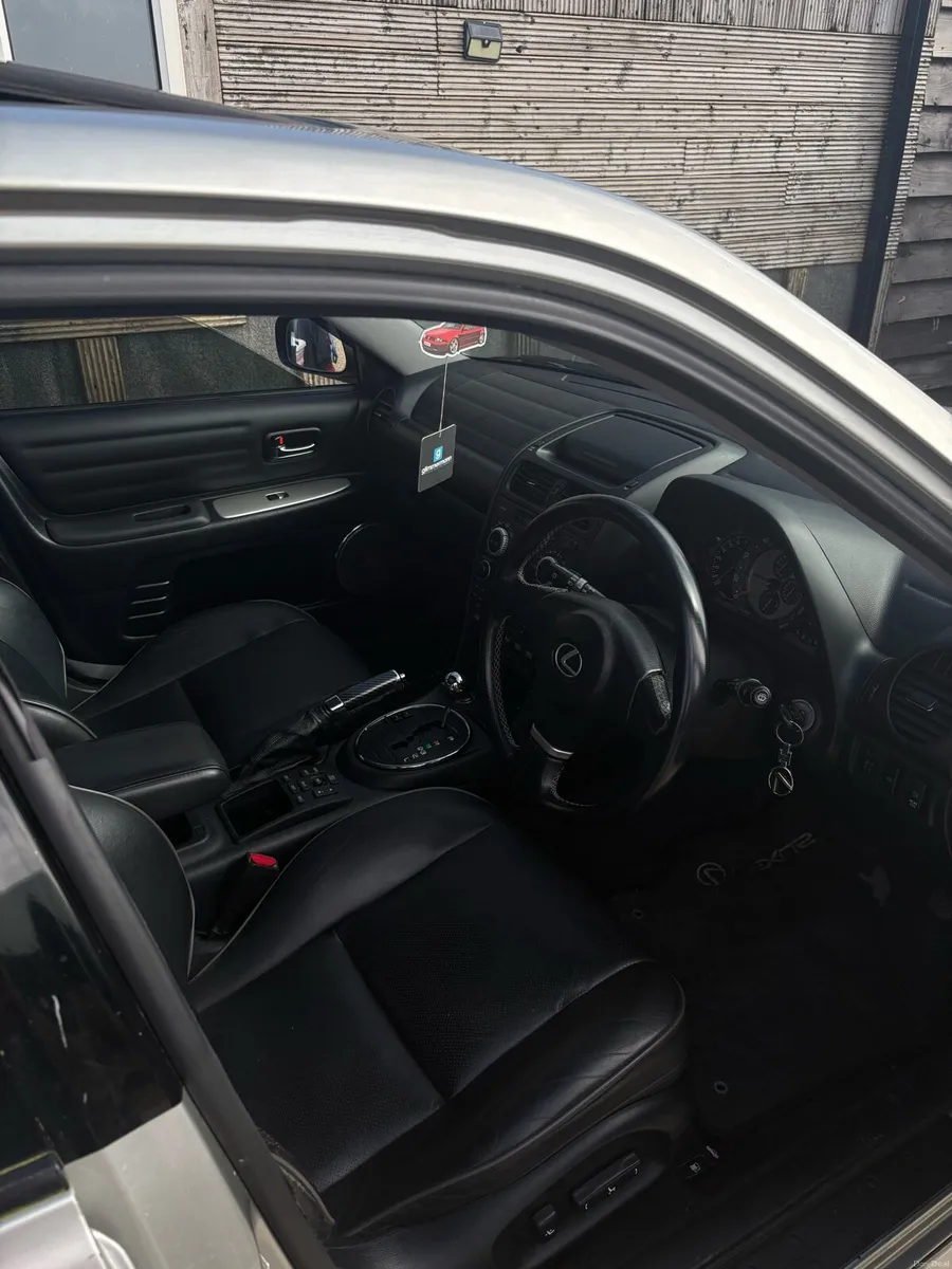 2005 Lexus is200 - Image 5