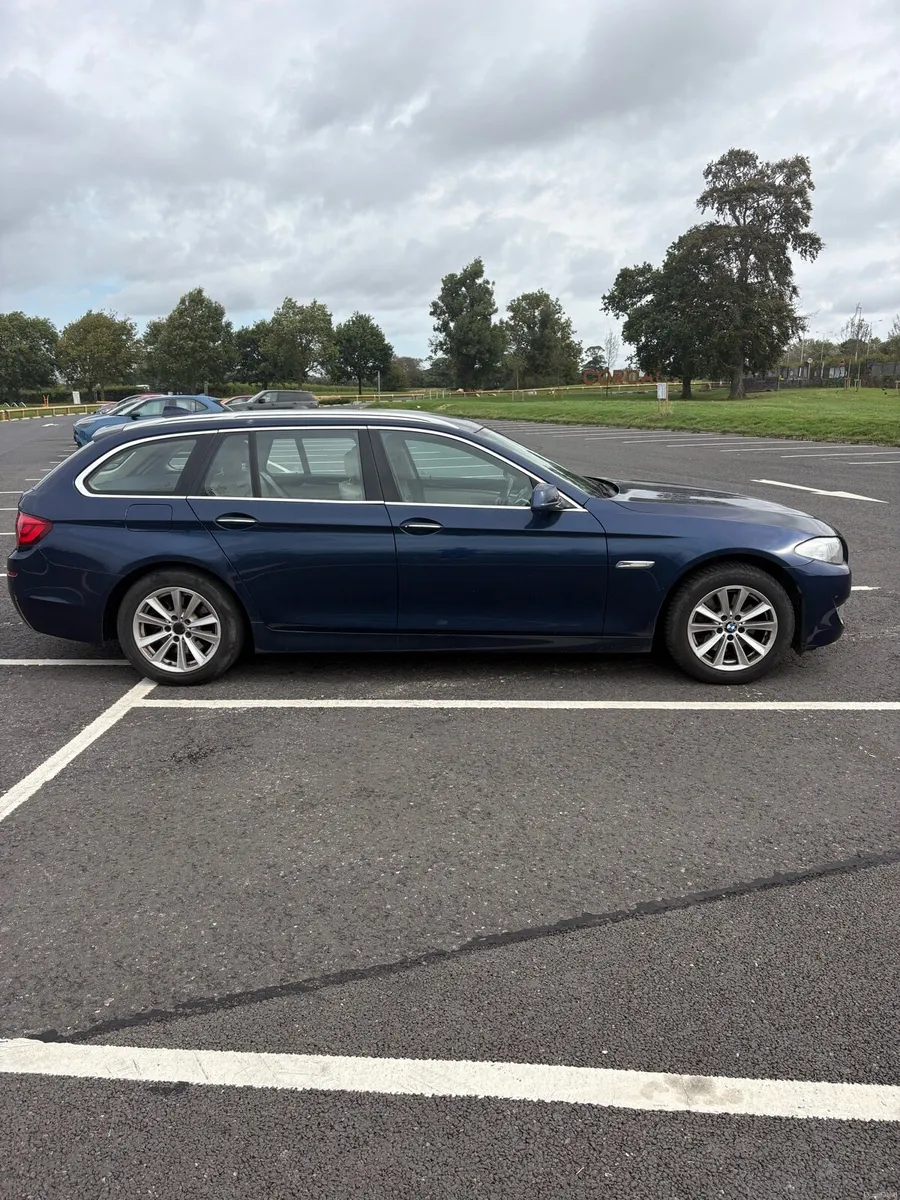 Bmw 520d se estate - Image 2