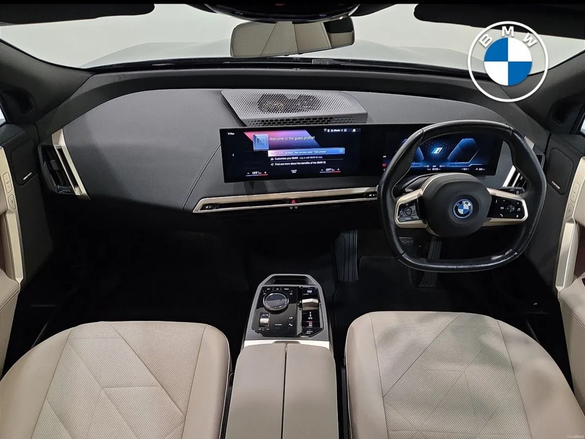 BMW iX xDrive40 M Sport - Image 4