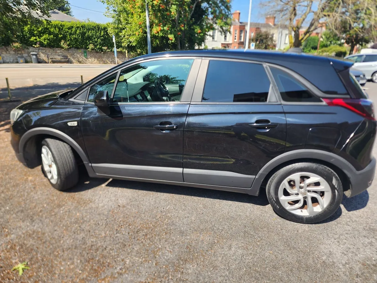 Opel Crossland X 2018 - Image 4