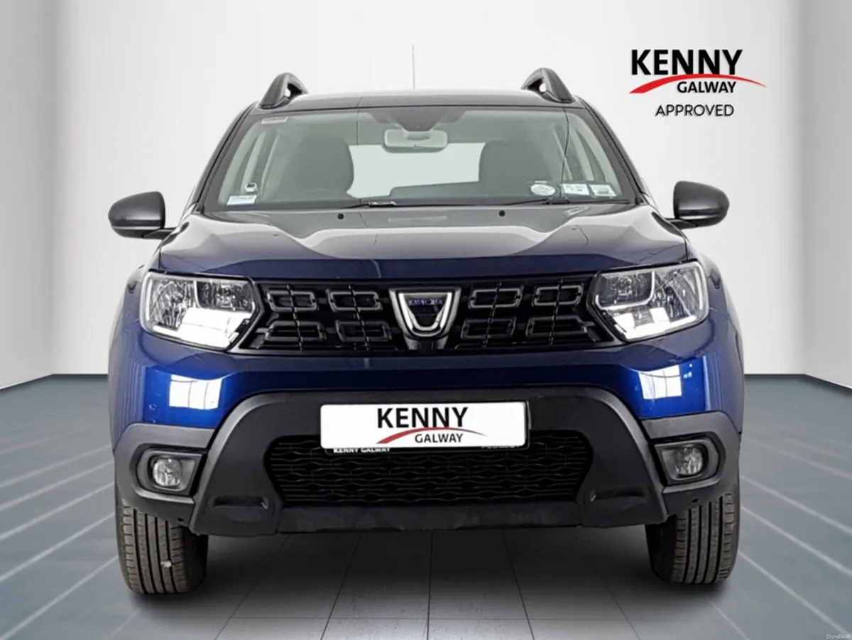 Dacia Duster ESSENTIAL BLUE DCI 115 4DR - Image 2