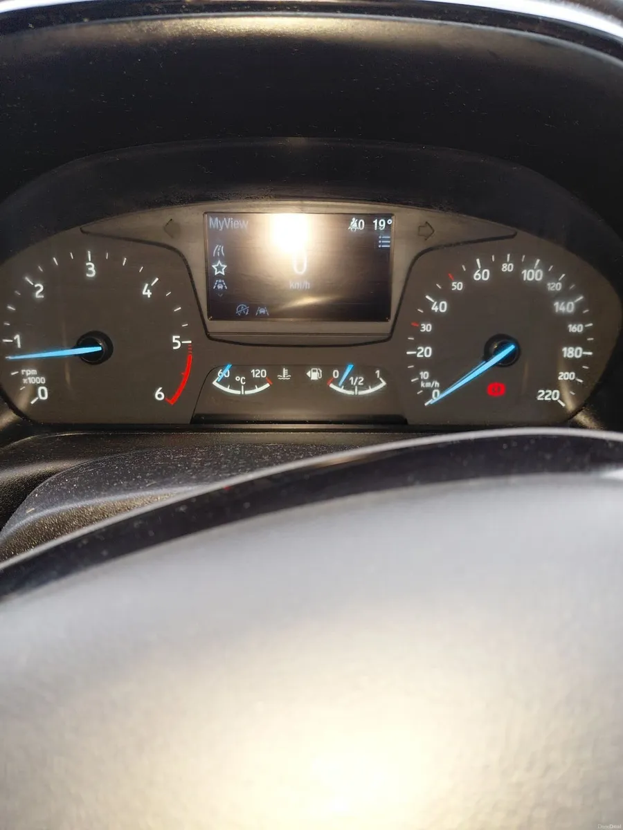 Ford Fiesta 2018 - Image 6