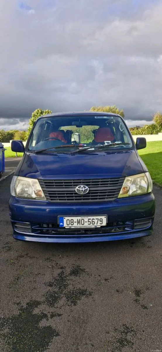 Toyota Hiace - Image 2