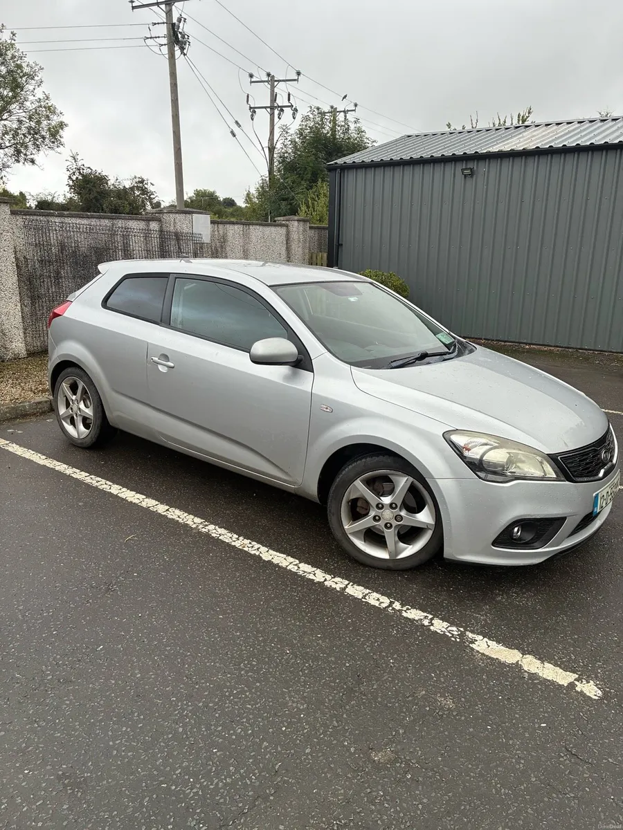 Kia Pro Ceed - Image 2