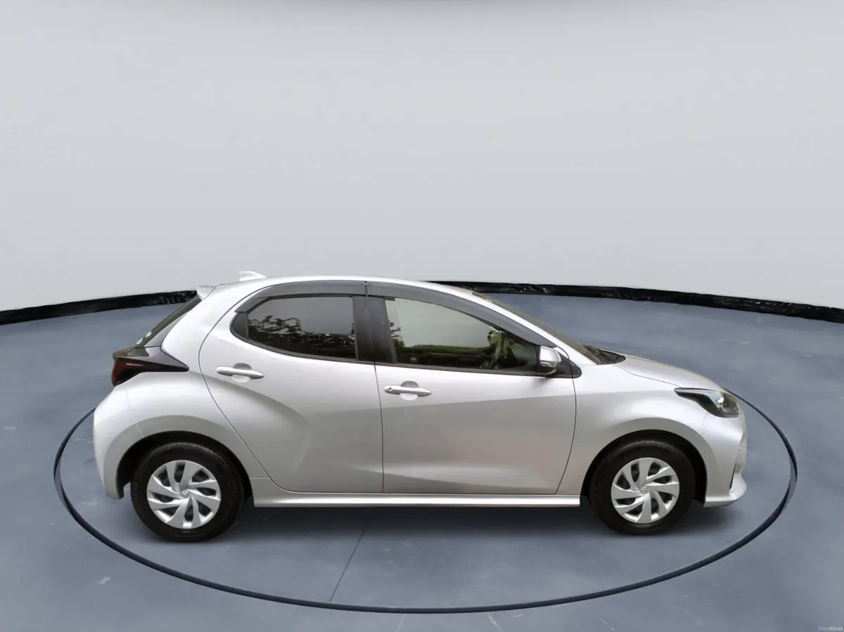 2021 Toyota Yaris Hybrid X - Silver NEW MODEL - Image 2
