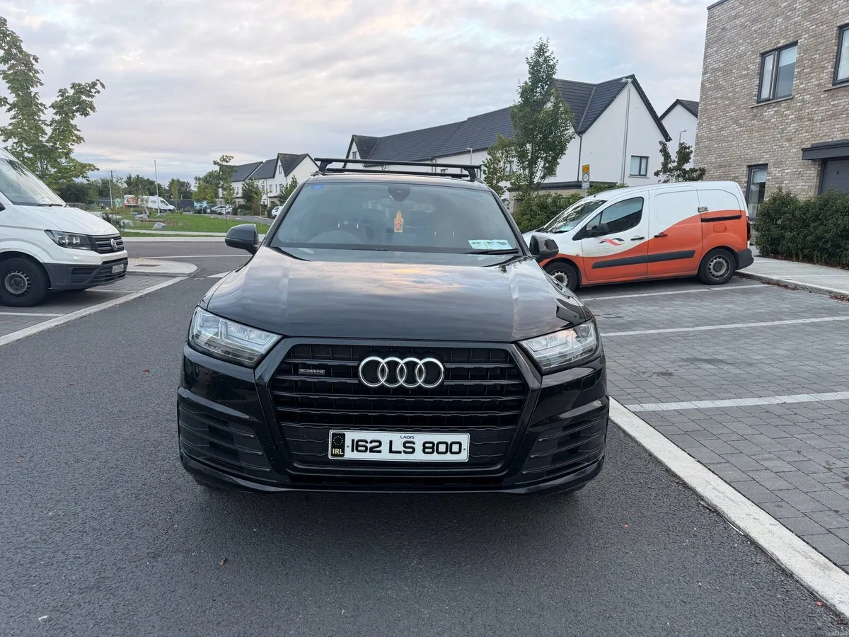 Audi Q7 S line 3.0 tdi - Image 1