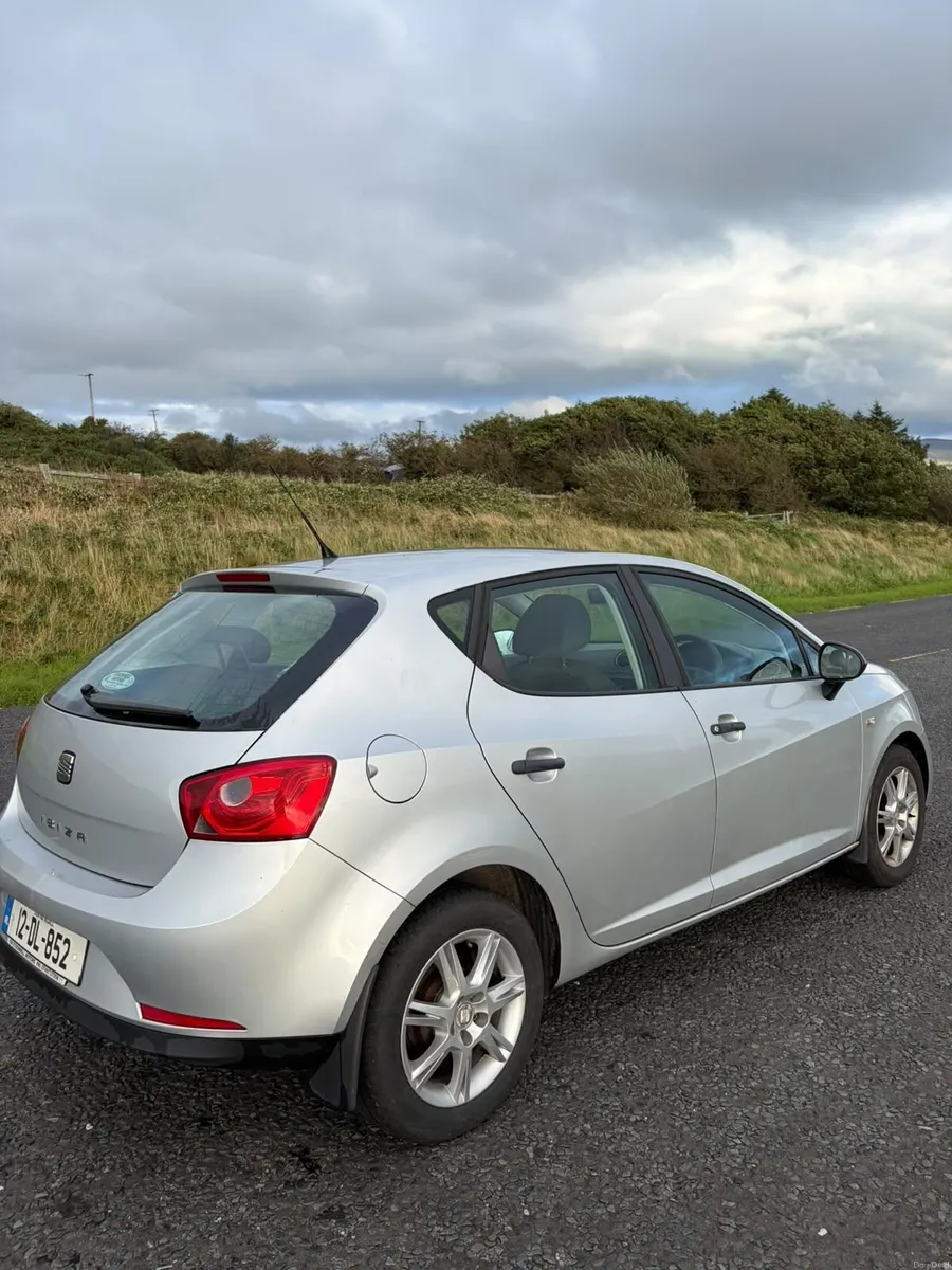 SEAT Ibiza 2012 - Image 2