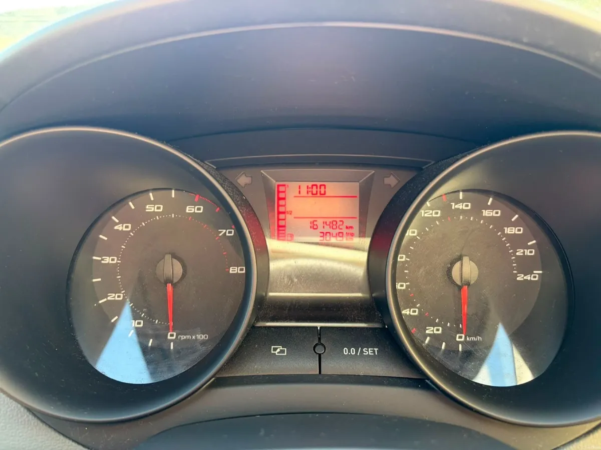 SEAT Ibiza 2012 - Image 6