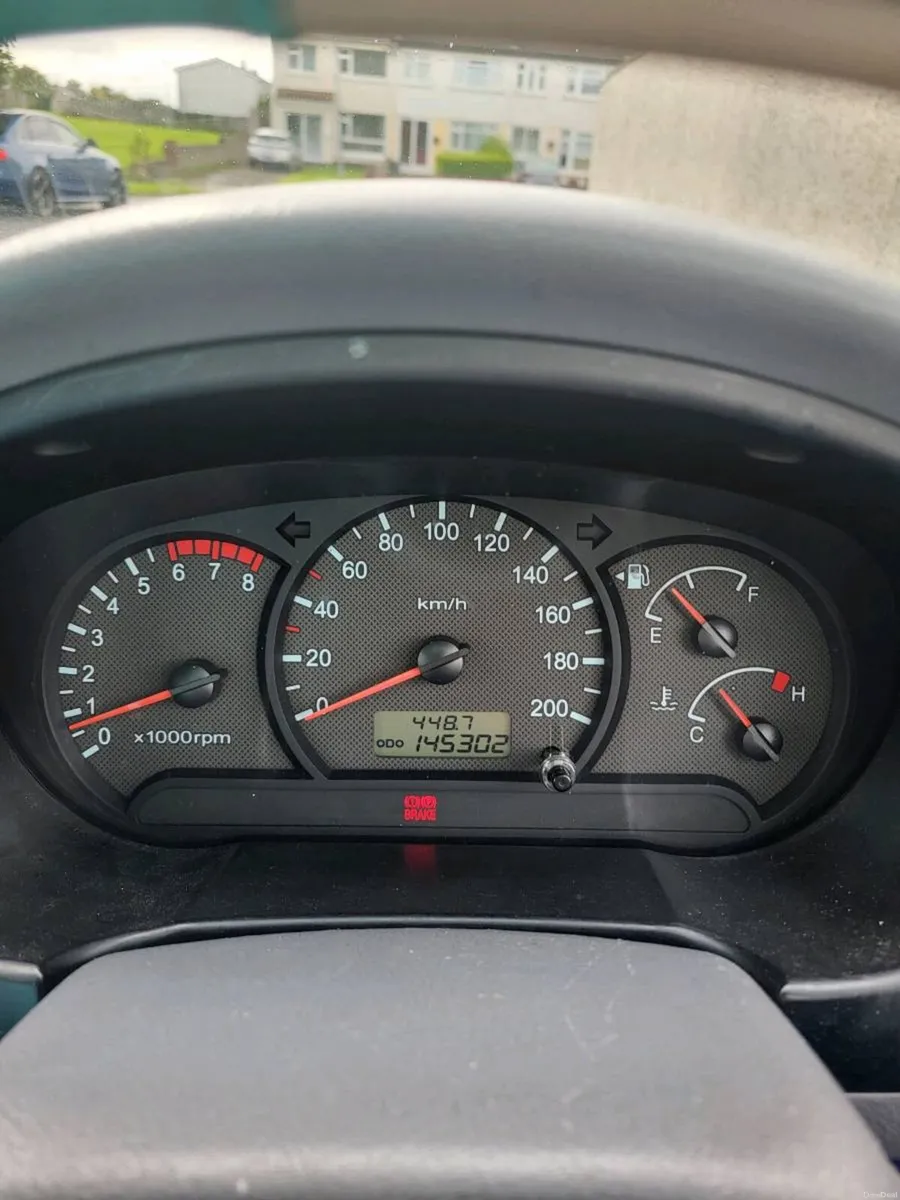hyundai accent automatic 2005 - Image 5