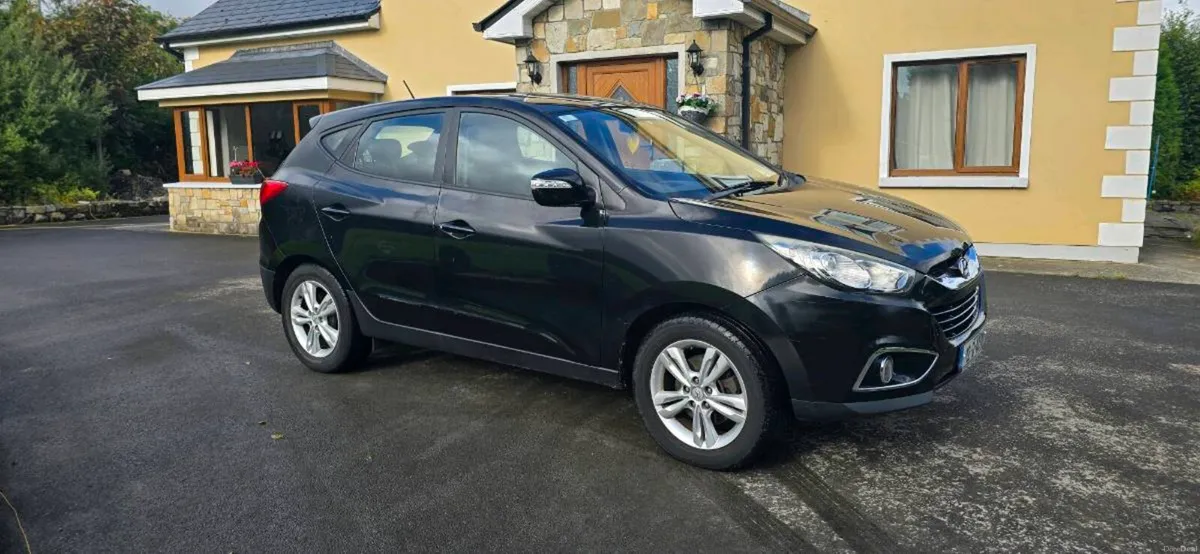 Hyundai ix35 - Image 1