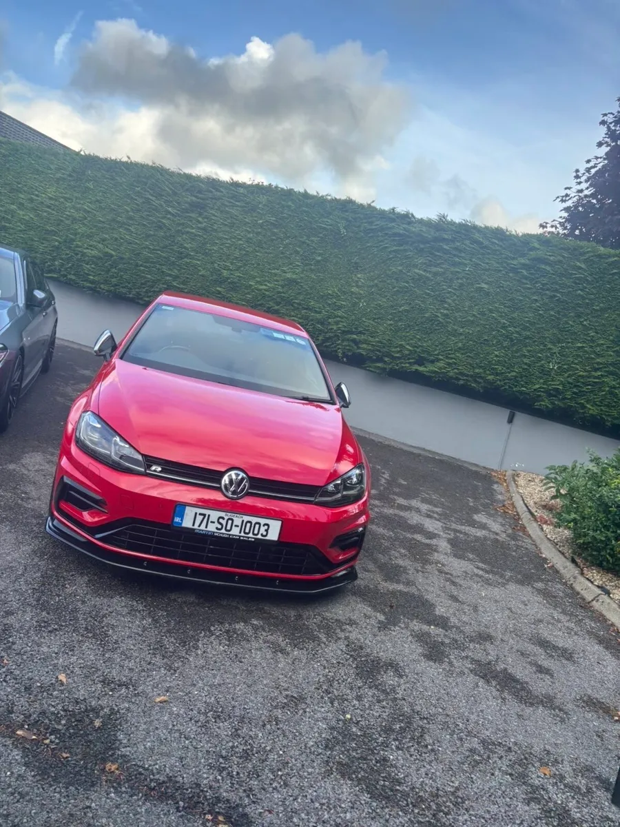 Volkswagen Golf R - Image 6