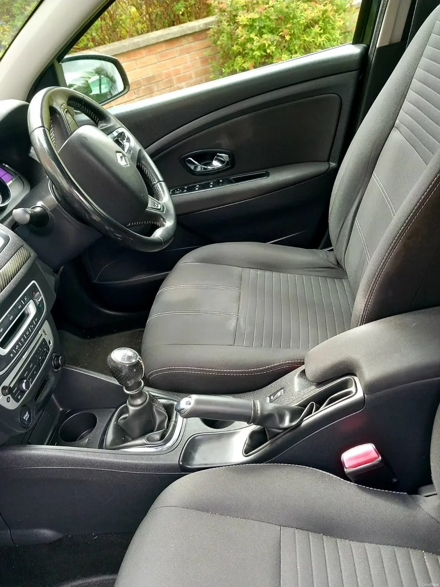 Renault Fluence 2016 - Image 6