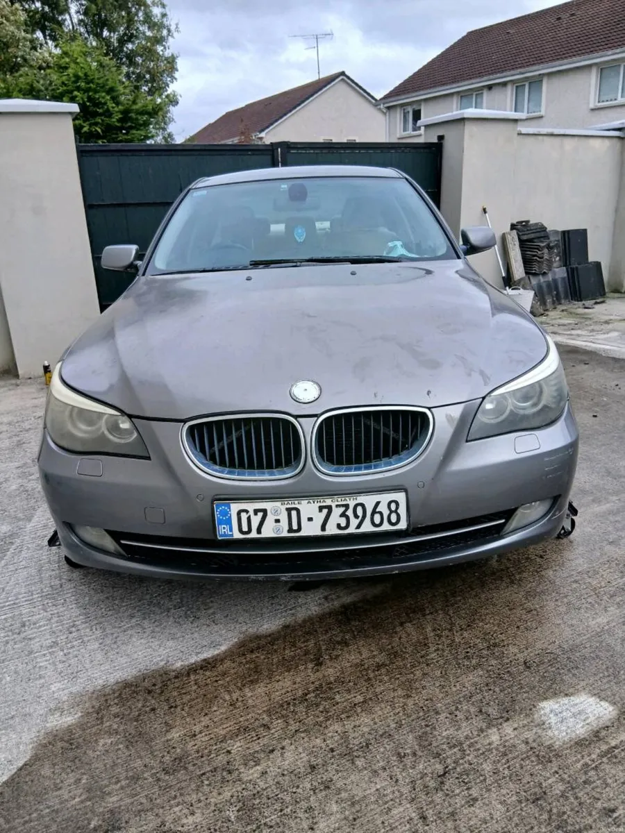 Bmw 520 - Image 1