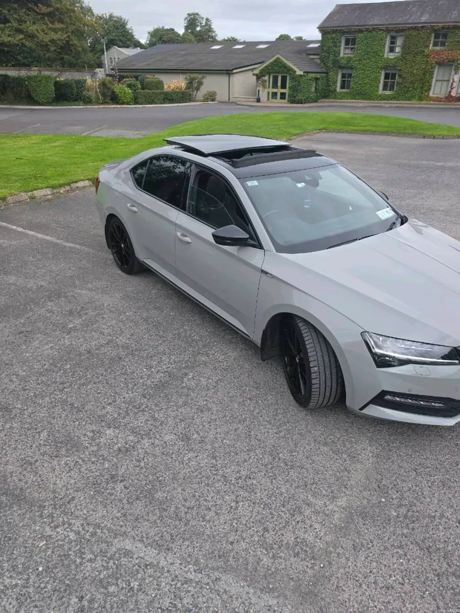Skoda Superb Sportline - Image 4