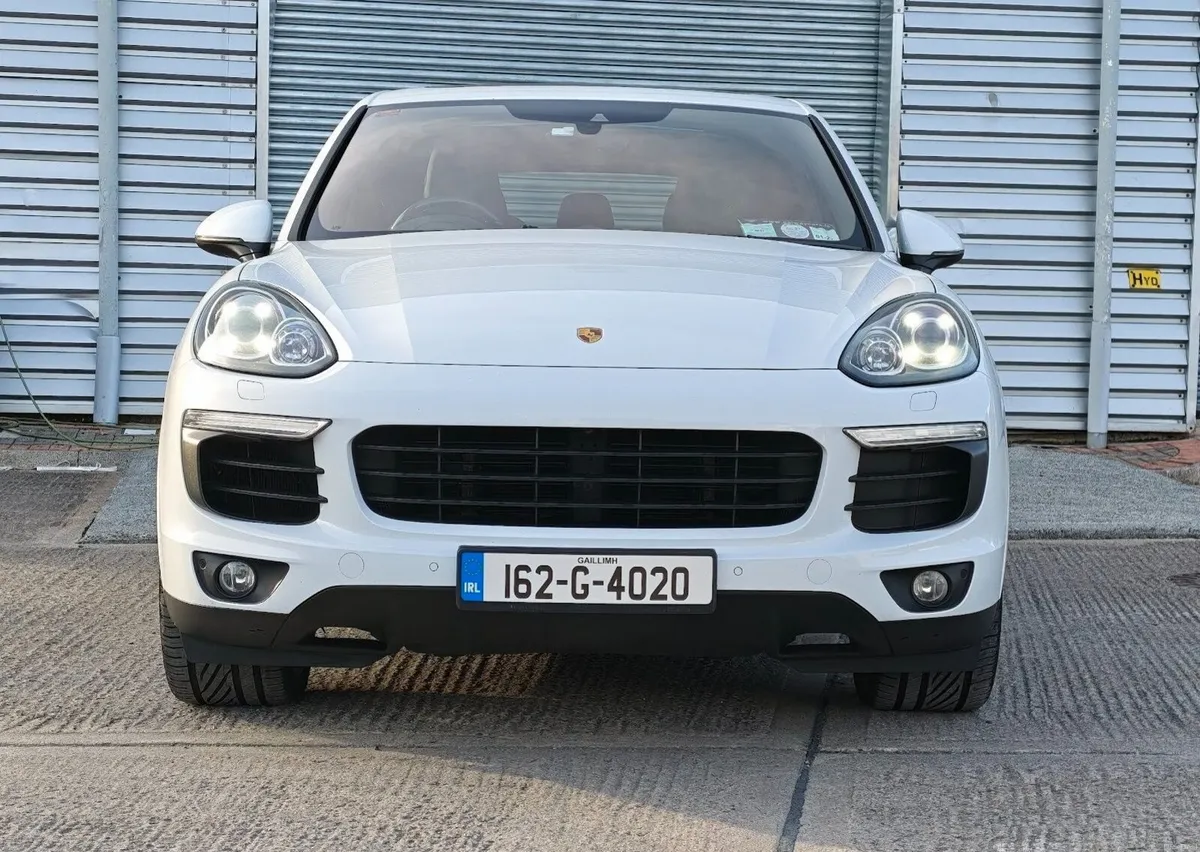 Porsche Cayenne S E-Hybrid 2016 unusual hi-sepc - Image 1