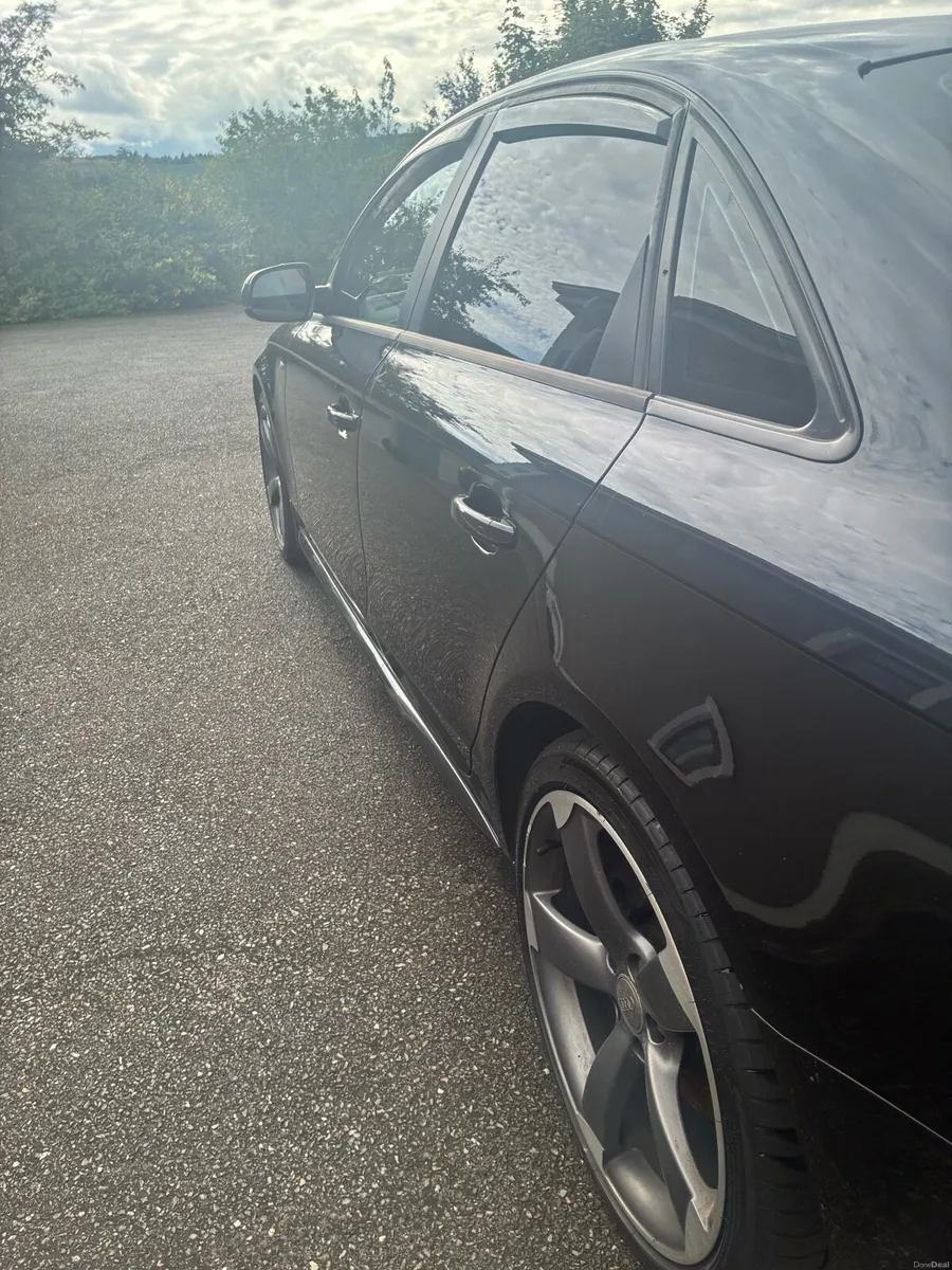 audi a4 quattro sline black edition - Image 2