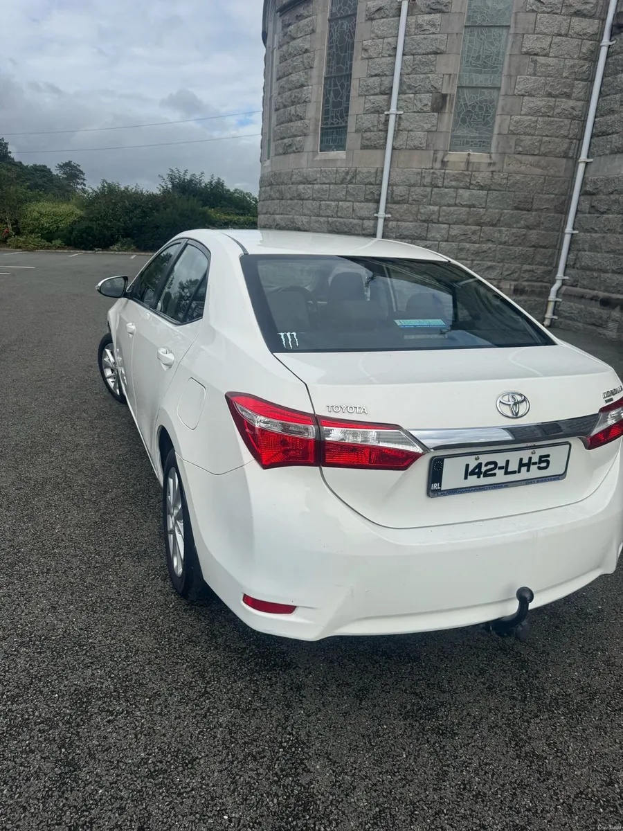 142 Toyota Corolla - Image 2