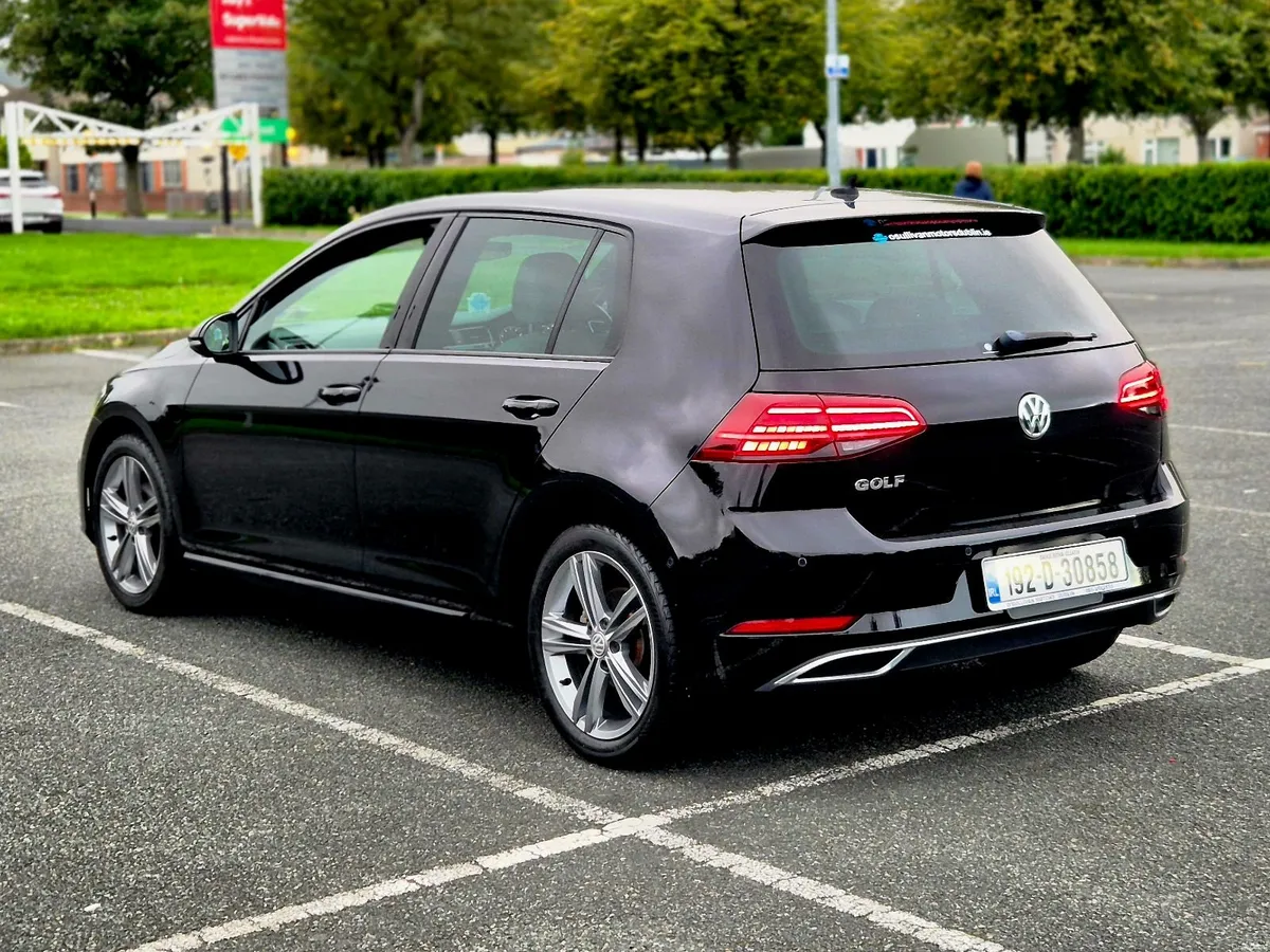2019 VW Golf HL High Spec / Leather / Automatic - Image 5