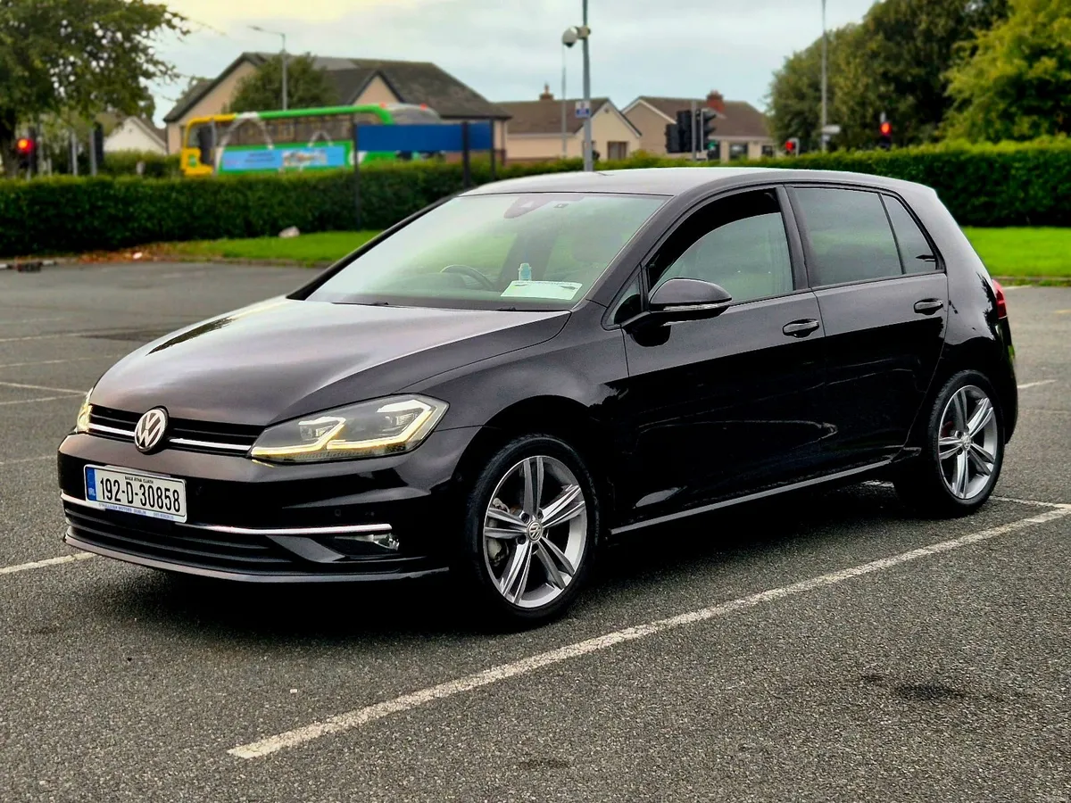 2019 VW Golf HL High Spec / Leather / Automatic - Image 1