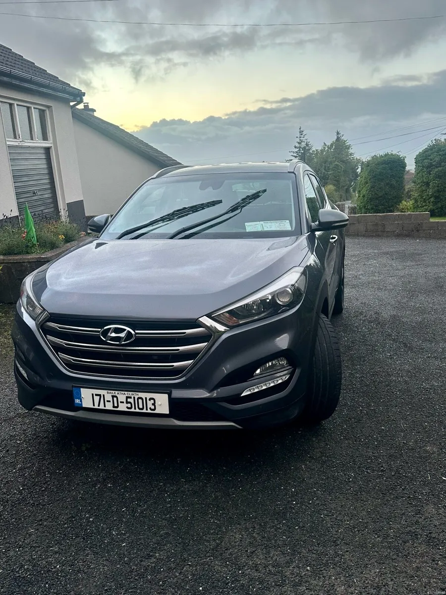 Hyundai Tucson 1.7 SPORT Executive Low Mileage - Image 3