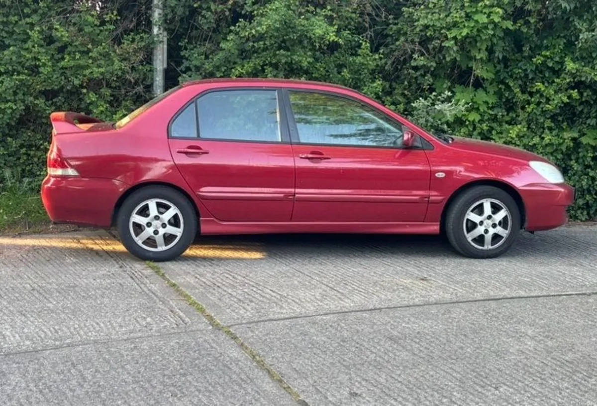 2006 Mitsubishi Lancer - Image 1