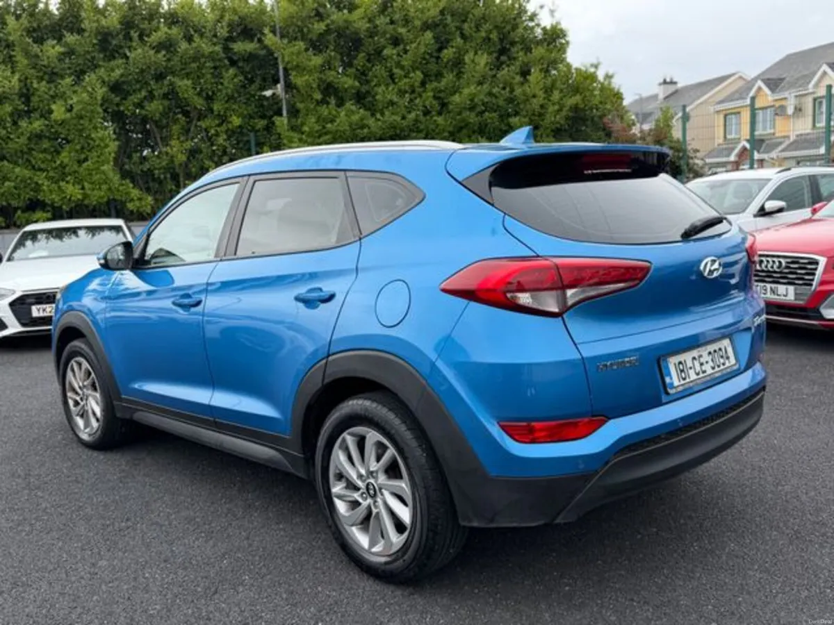 Hyundai Tucson 1.7 SE NAV 116PS 5DR - Image 4