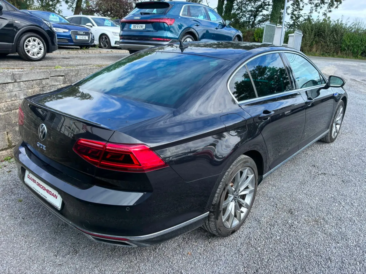 Volkswagen Passat 1.4 GTE ADVANCE PHEV - Image 2