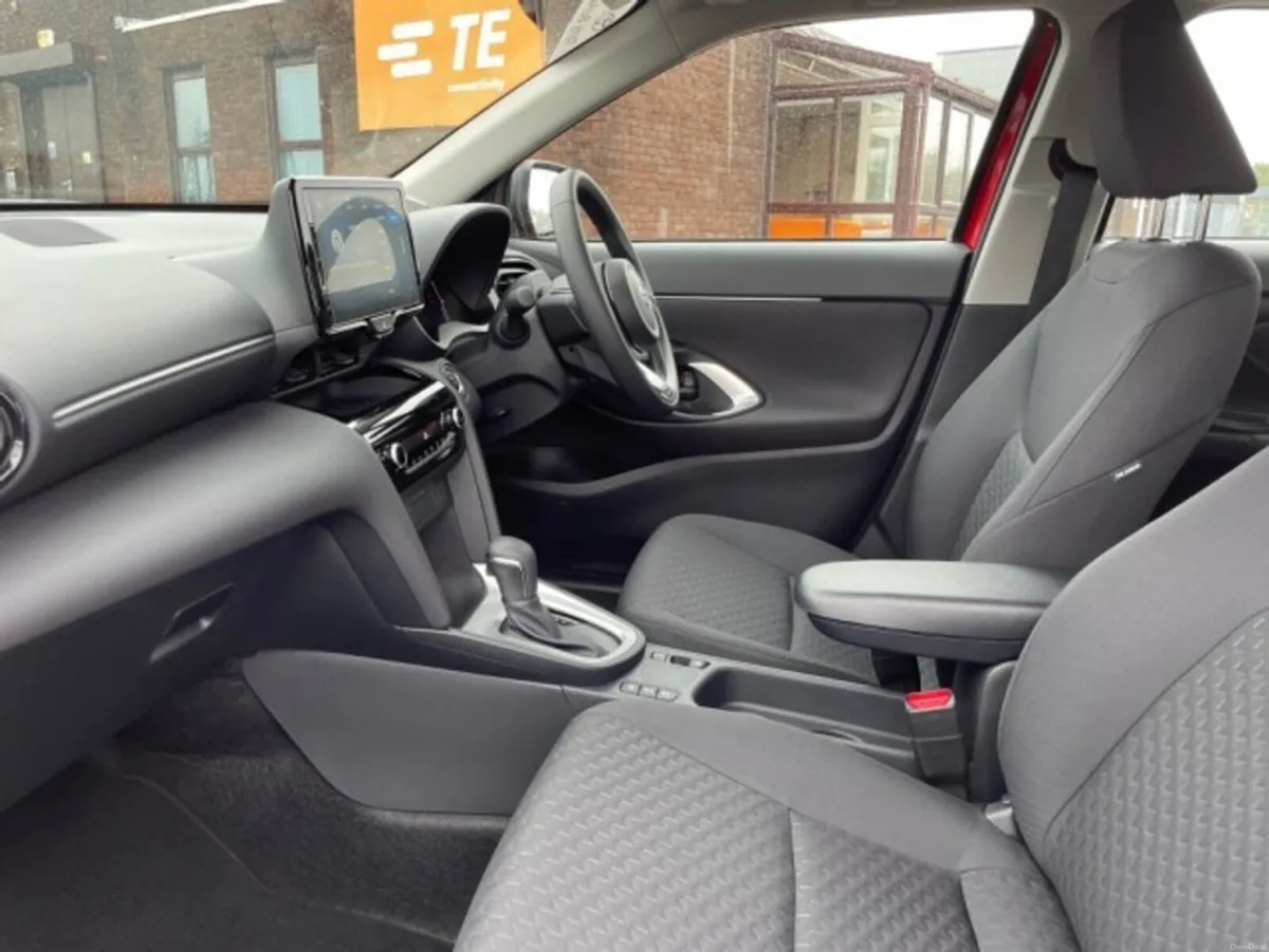 Toyota Yaris Cross - Luna - 1.5 Hybrid – Aut - Image 6