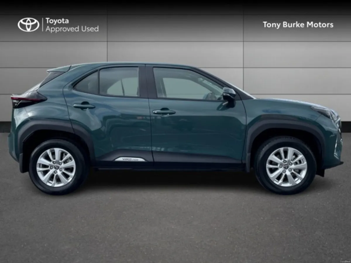 Toyota Yaris Cross - Luna - 1.5 Hybrid – Aut - Image 3
