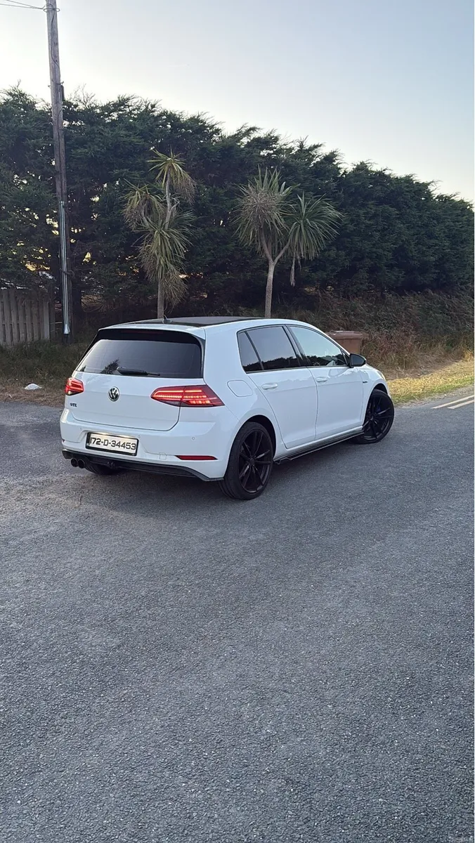 Volkswagen Golf GTE MK7.5 - Image 2