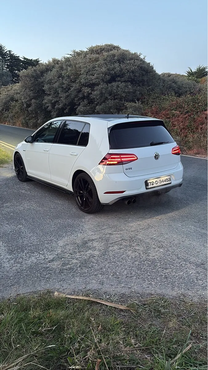 Volkswagen Golf GTE MK7.5 - Image 4