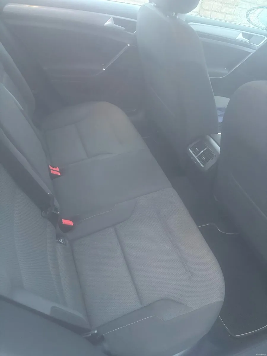 Volkswagen Golf Highline 1.6 - Image 6