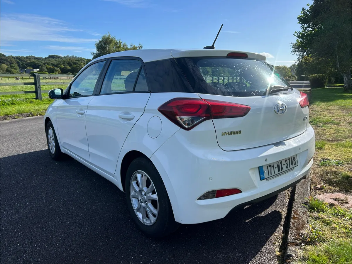 171 Hyundai i20… Long NCT & 1 Irish owner - Image 4