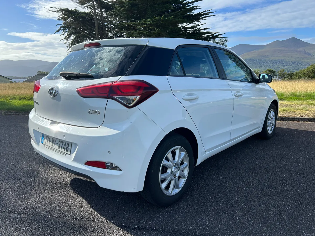 171 Hyundai i20… Long NCT & 1 Irish owner - Image 3