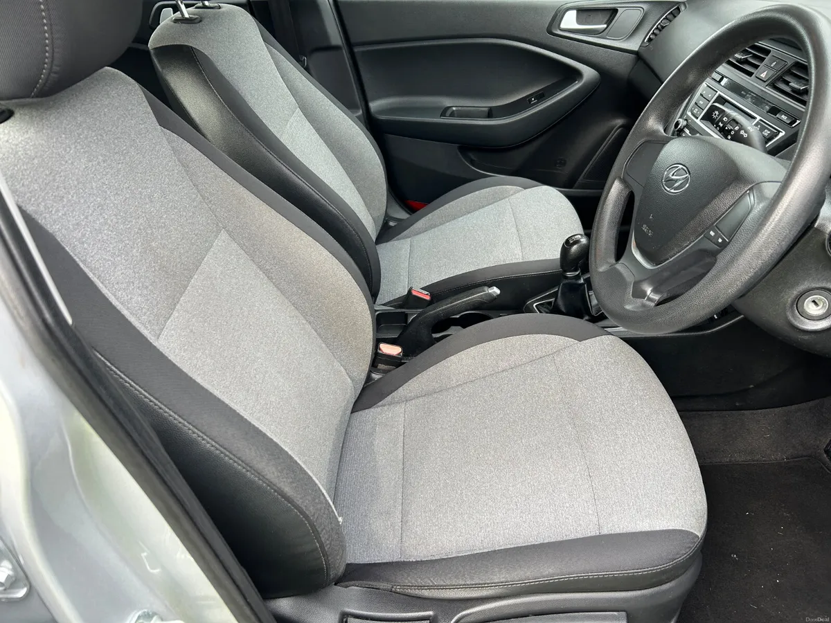 171 Hyundai i20… Long NCT & 1 Irish owner - Image 6