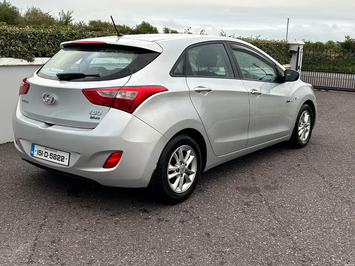 Hyundai i30 2015 - Image 2