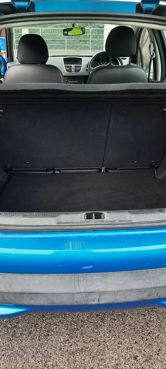 Peugeot 207 2008 - Image 2