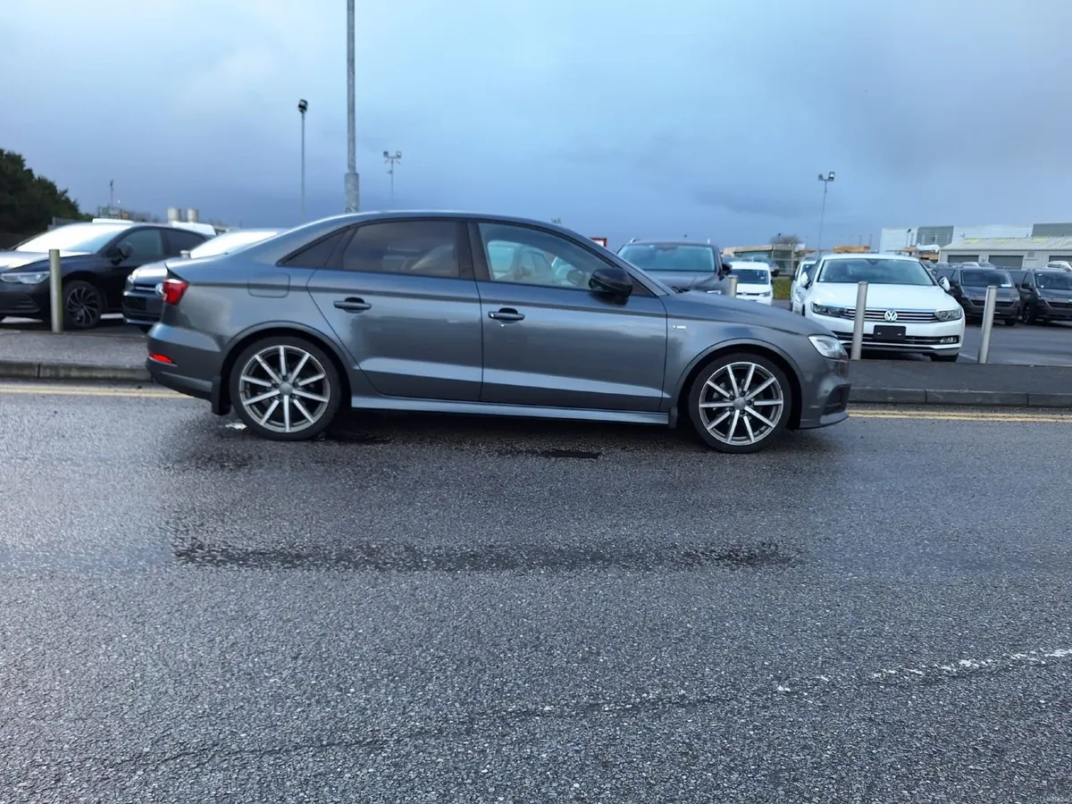 Audi A3 1.6TDI 116 S Line - Image 2