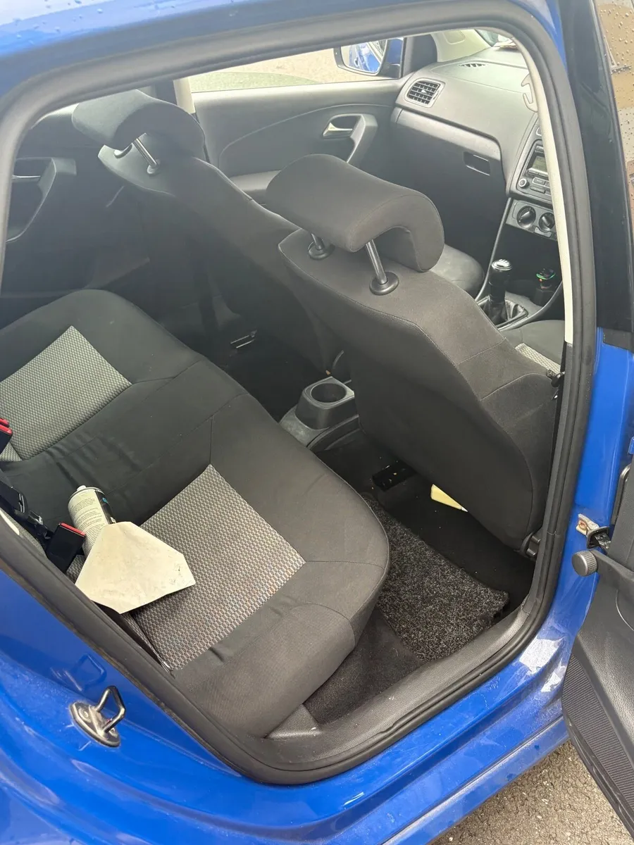 Volkswagen Polo 2010 - Image 6