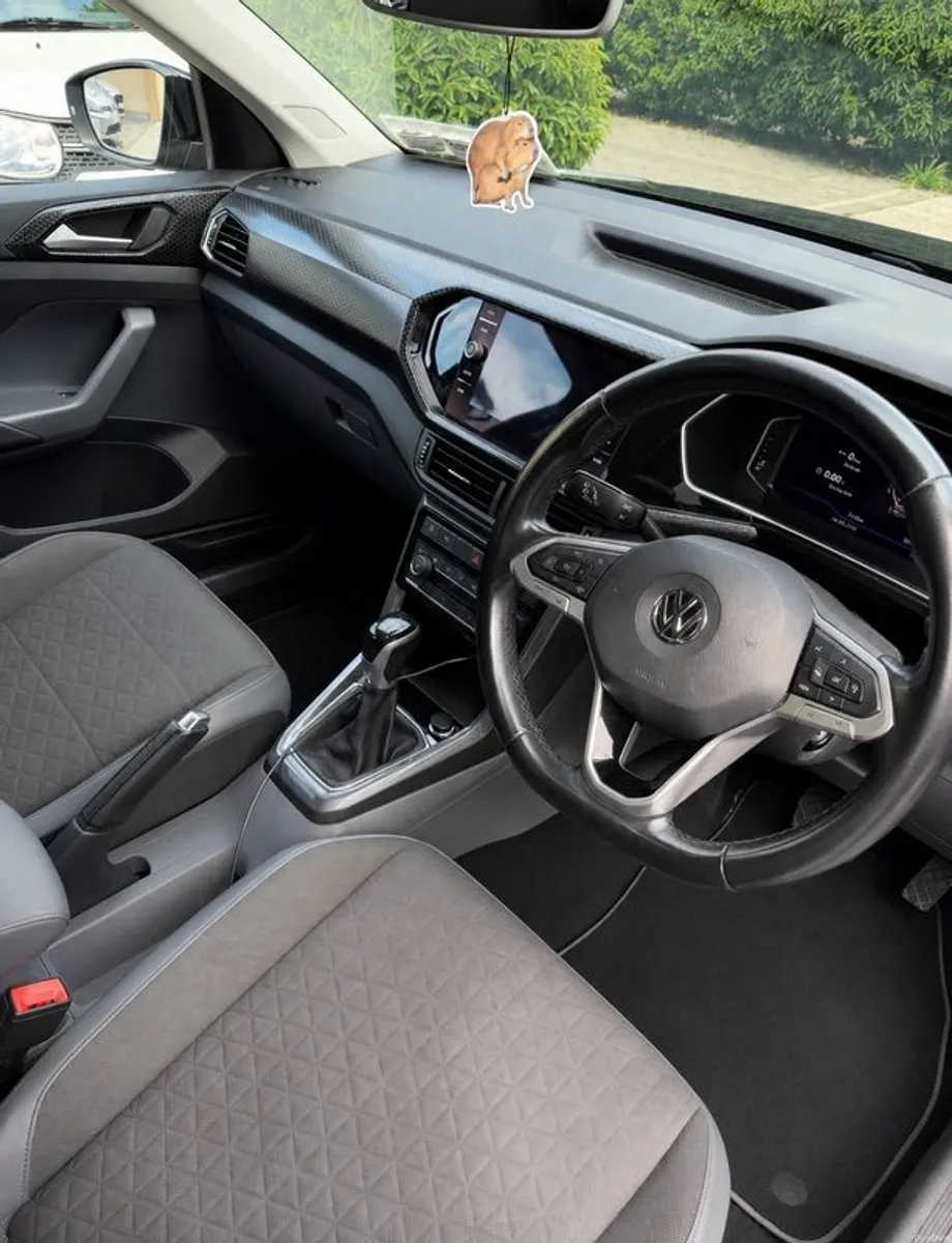 2019 Volkswagen T-Cross 1.0 TSI 115PS DSG Automatic High Specification - Image 5